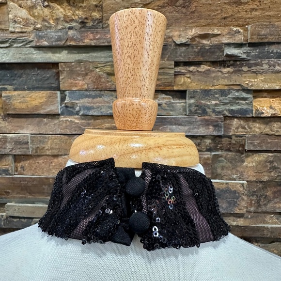 BADGLEY MISCHKA Scroll Sequin Halter Mini Dress Size 4 NWT - Picture 9 of 10